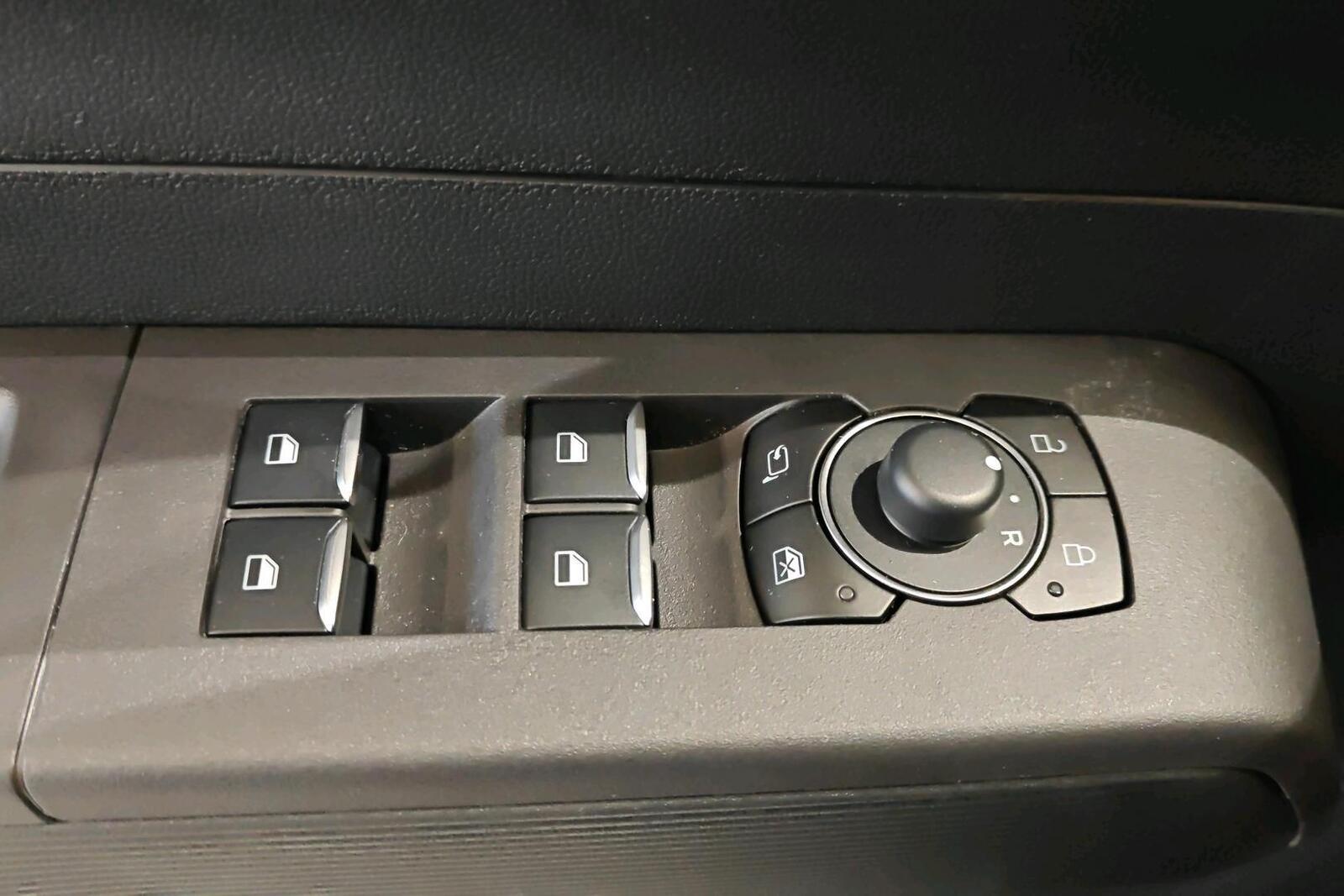 Ford Tourneo Courier 2026