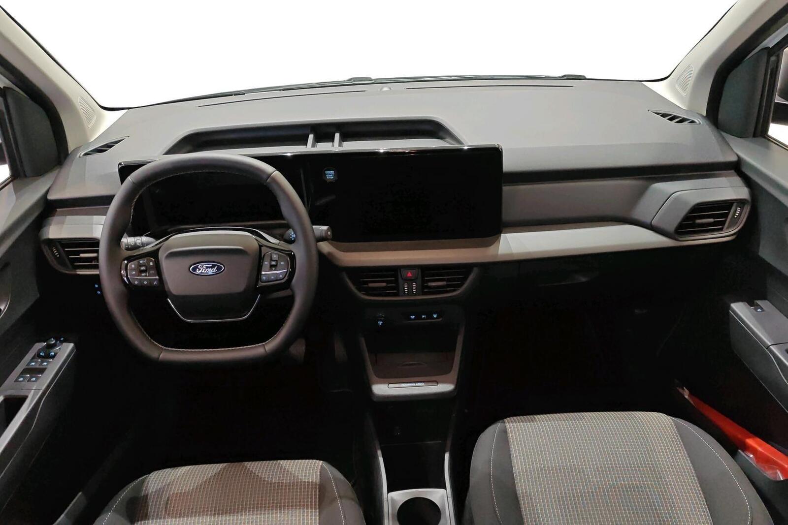 Ford Tourneo Courier 2026