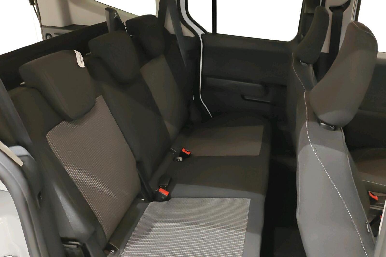 Ford Tourneo Courier 2026