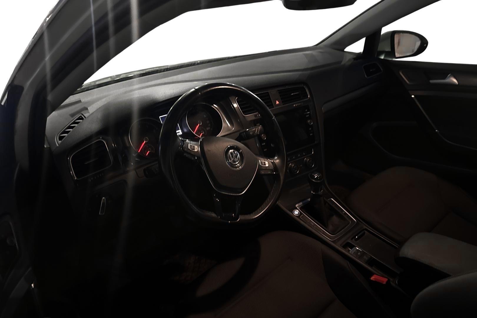 Volkswagen Golf 2017