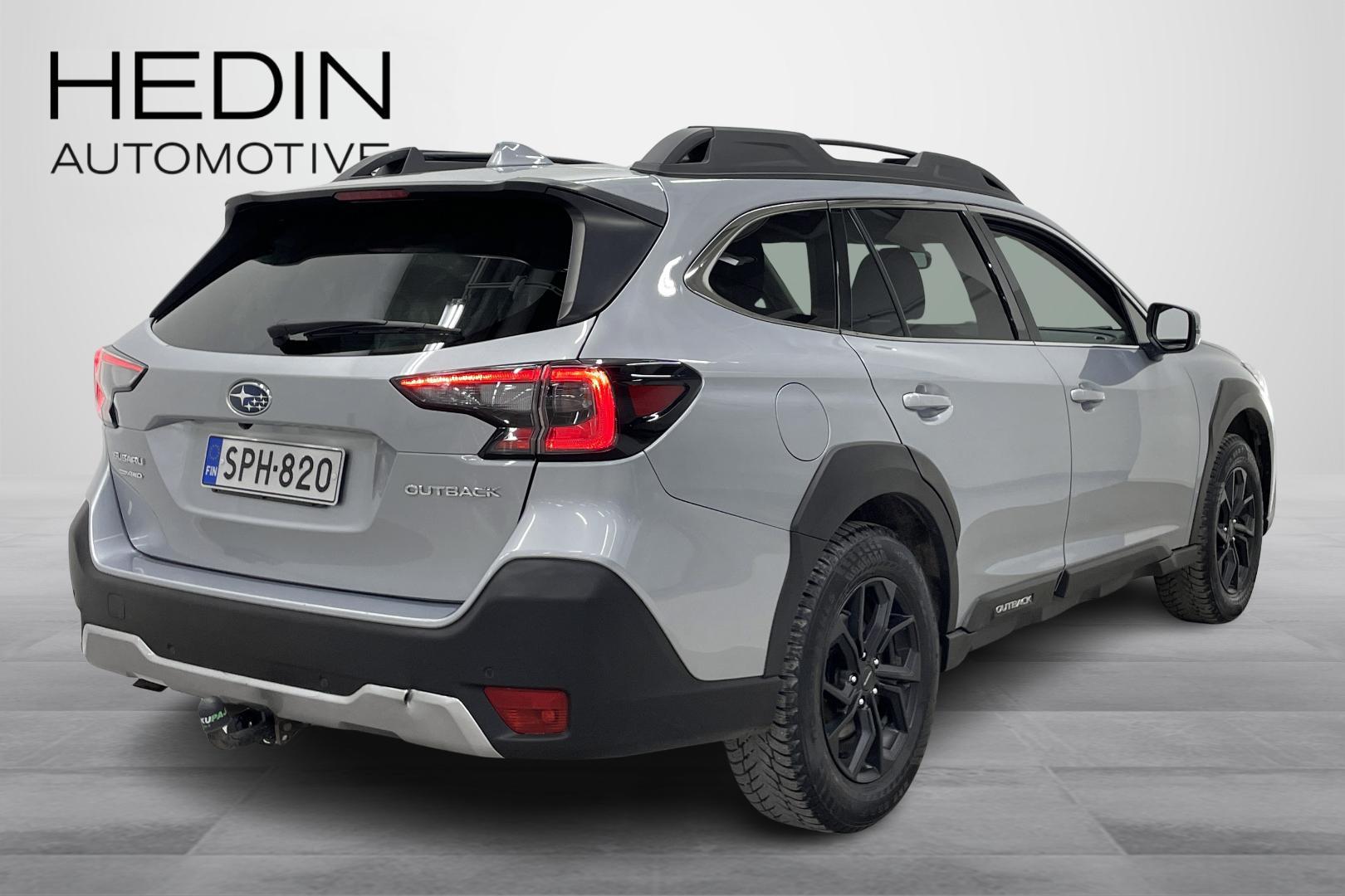 SUBARU OUTBACK 2023