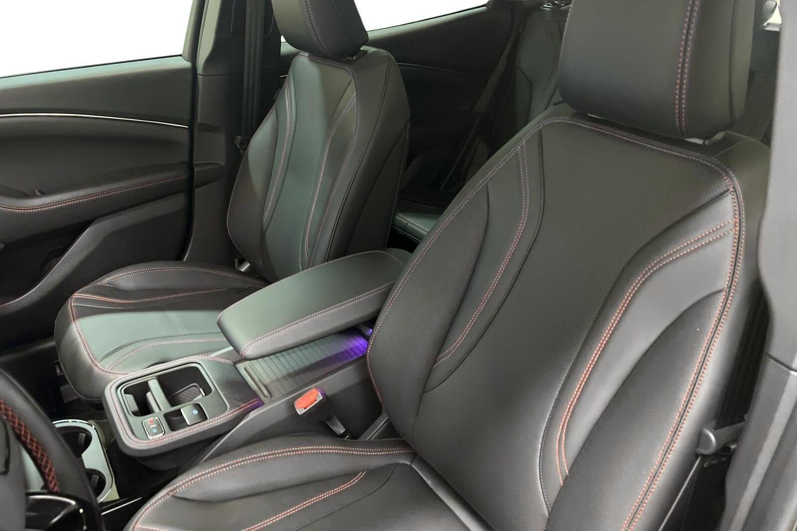 Ford Mustang Mach-E 2026