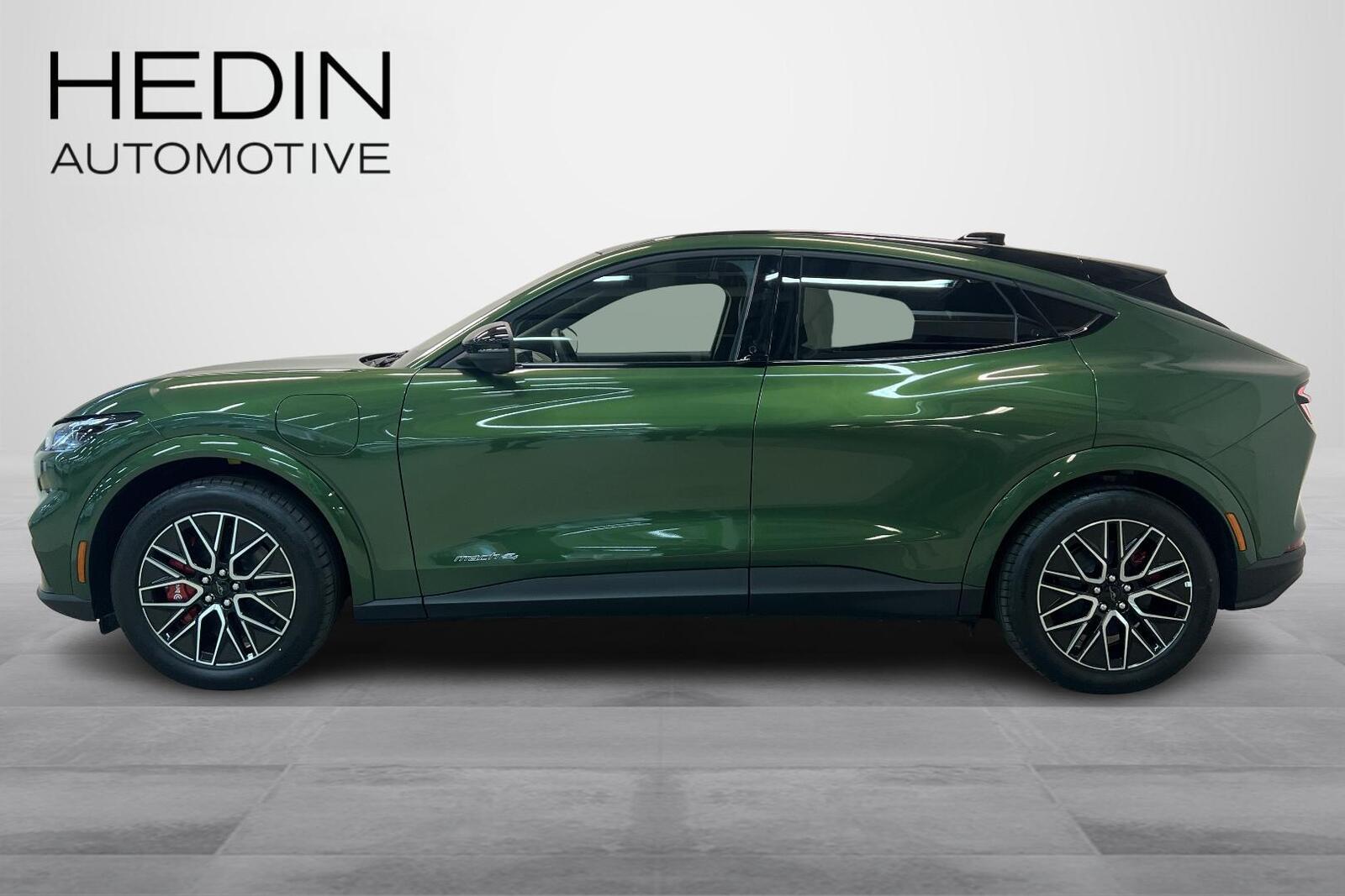 Ford Mustang Mach-E 2026