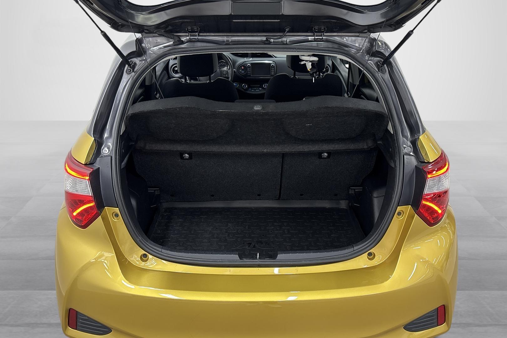 TOYOTA YARIS 2019