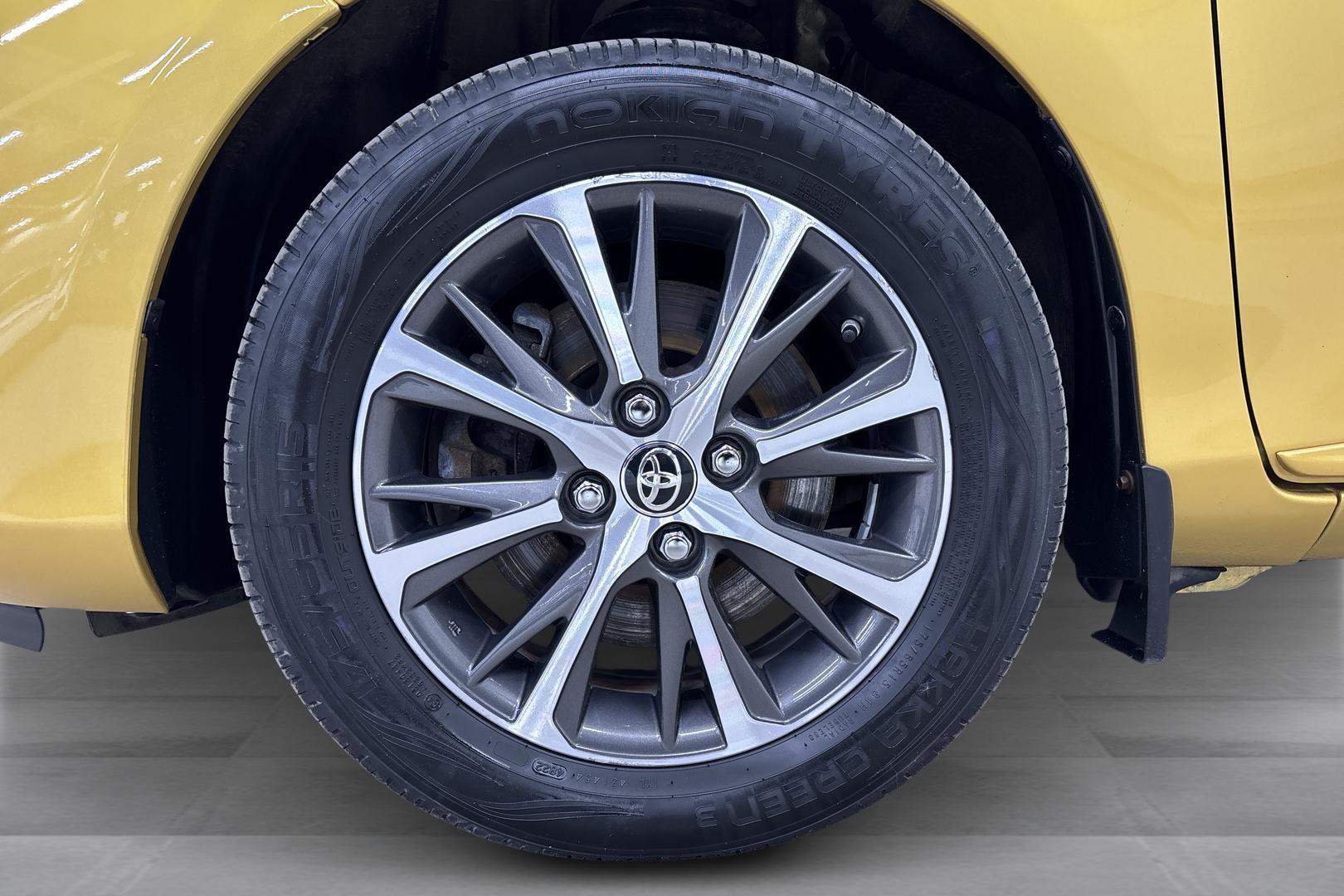 TOYOTA YARIS 2019