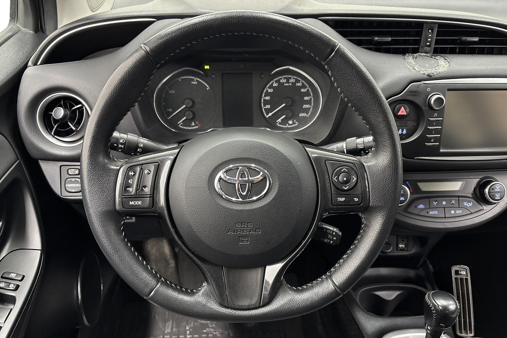 TOYOTA YARIS 2019