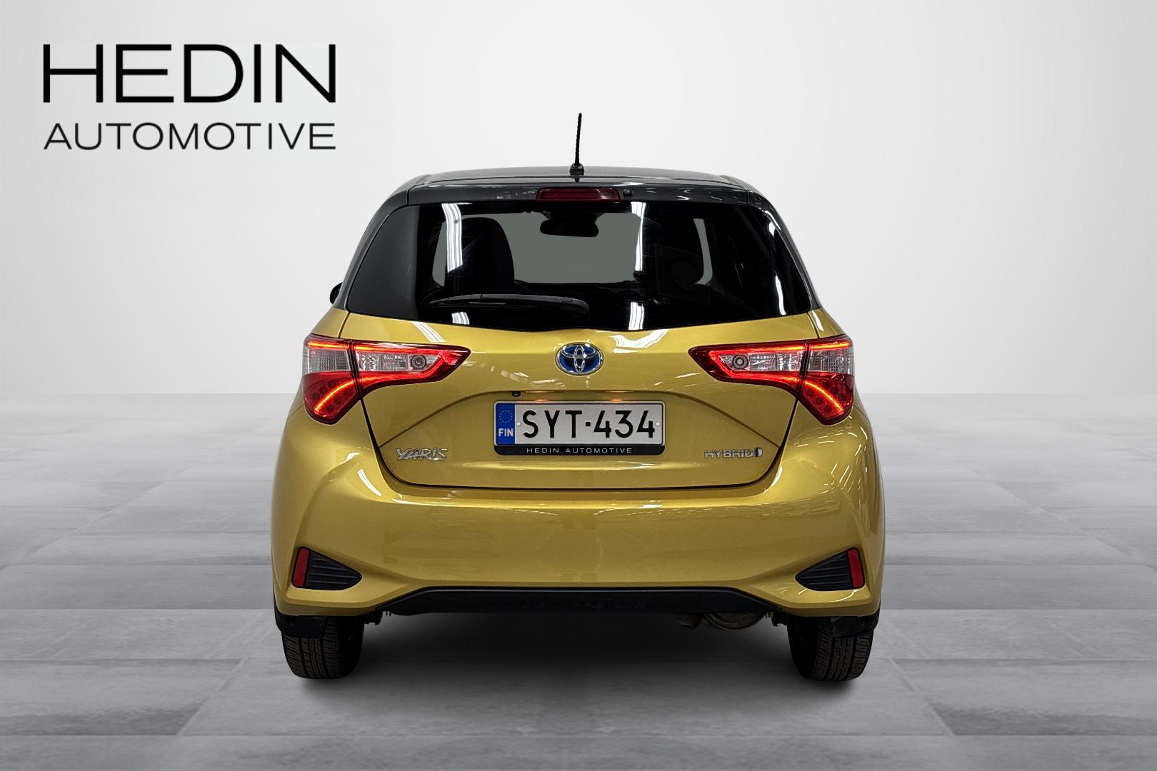 TOYOTA YARIS 2019
