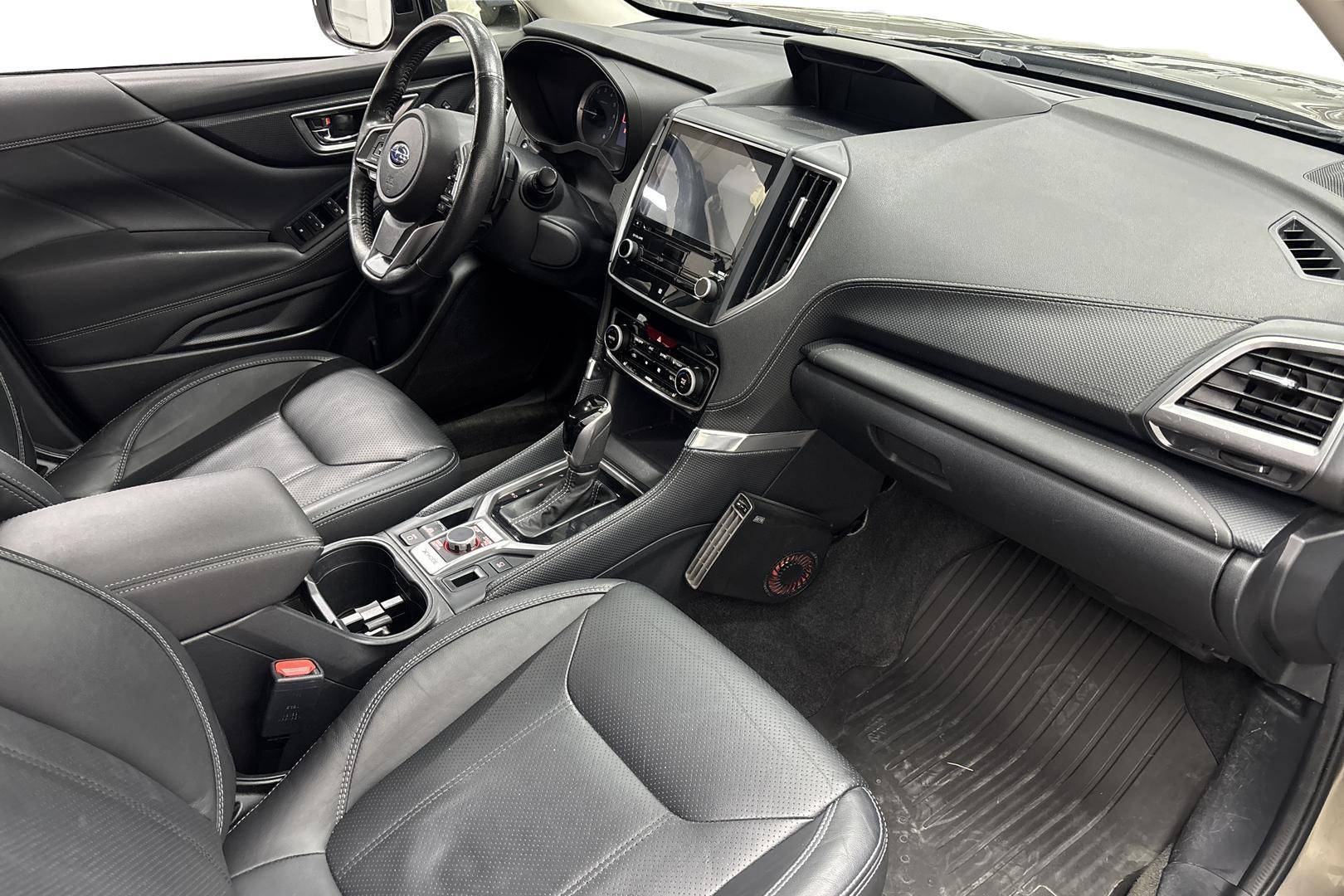 SUBARU FORESTER 2020