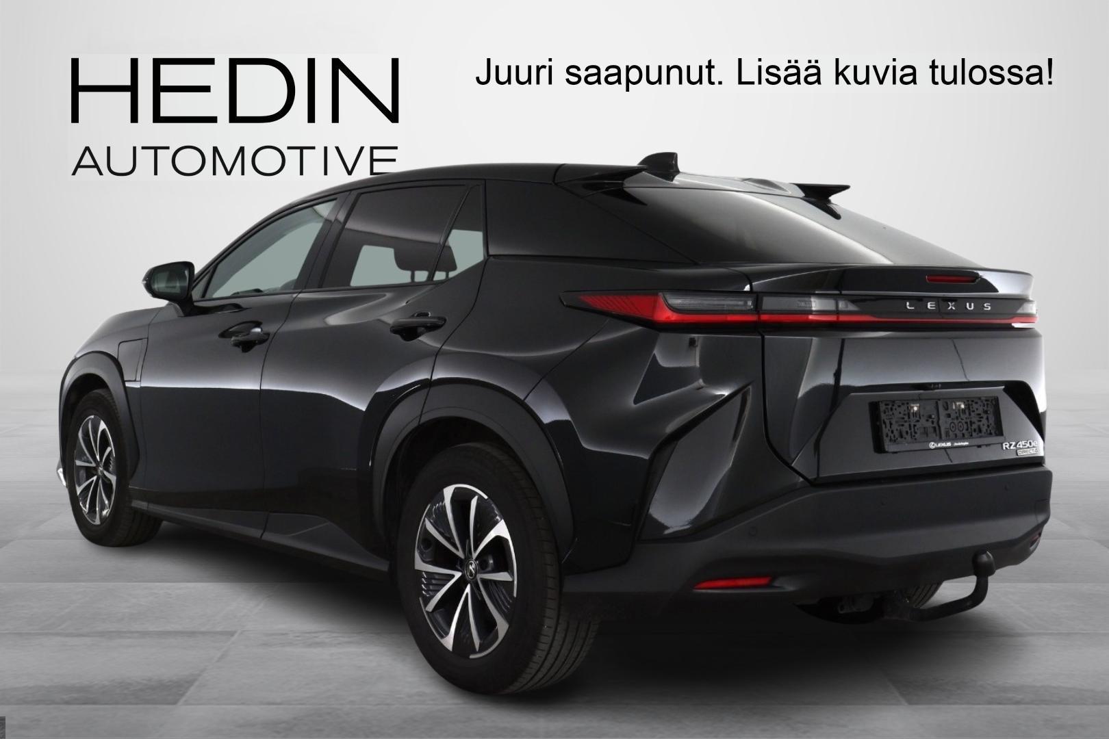 Lexus RZ 2025
