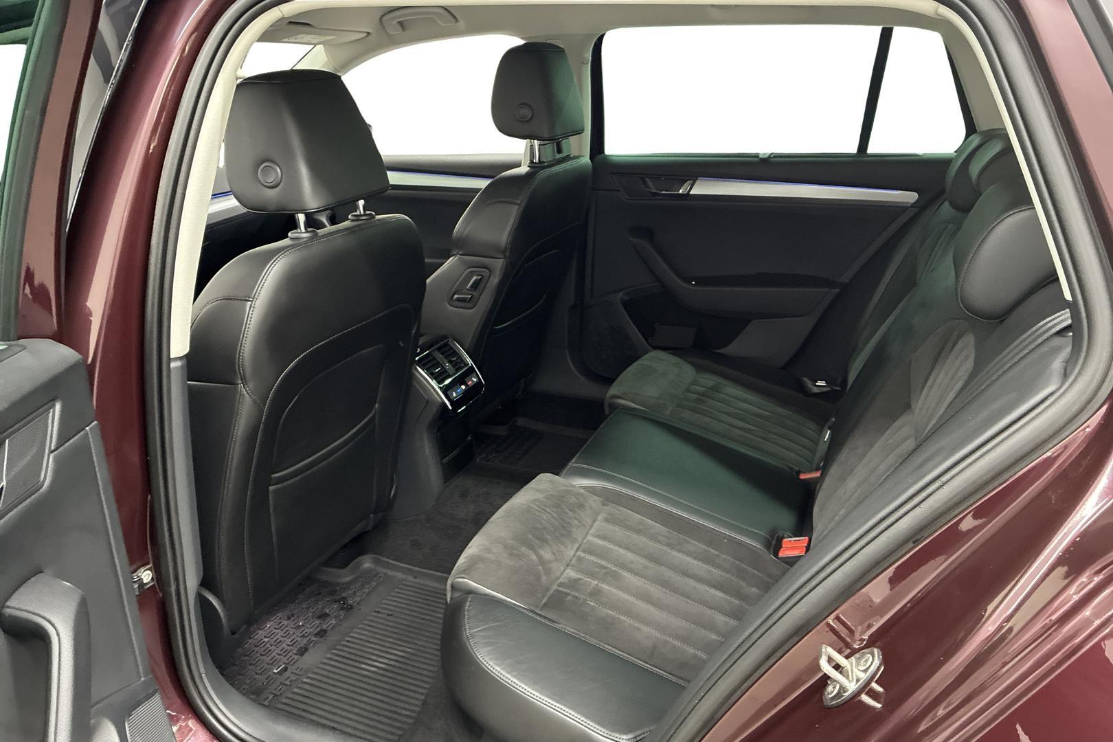 SKODA SUPERB 11
