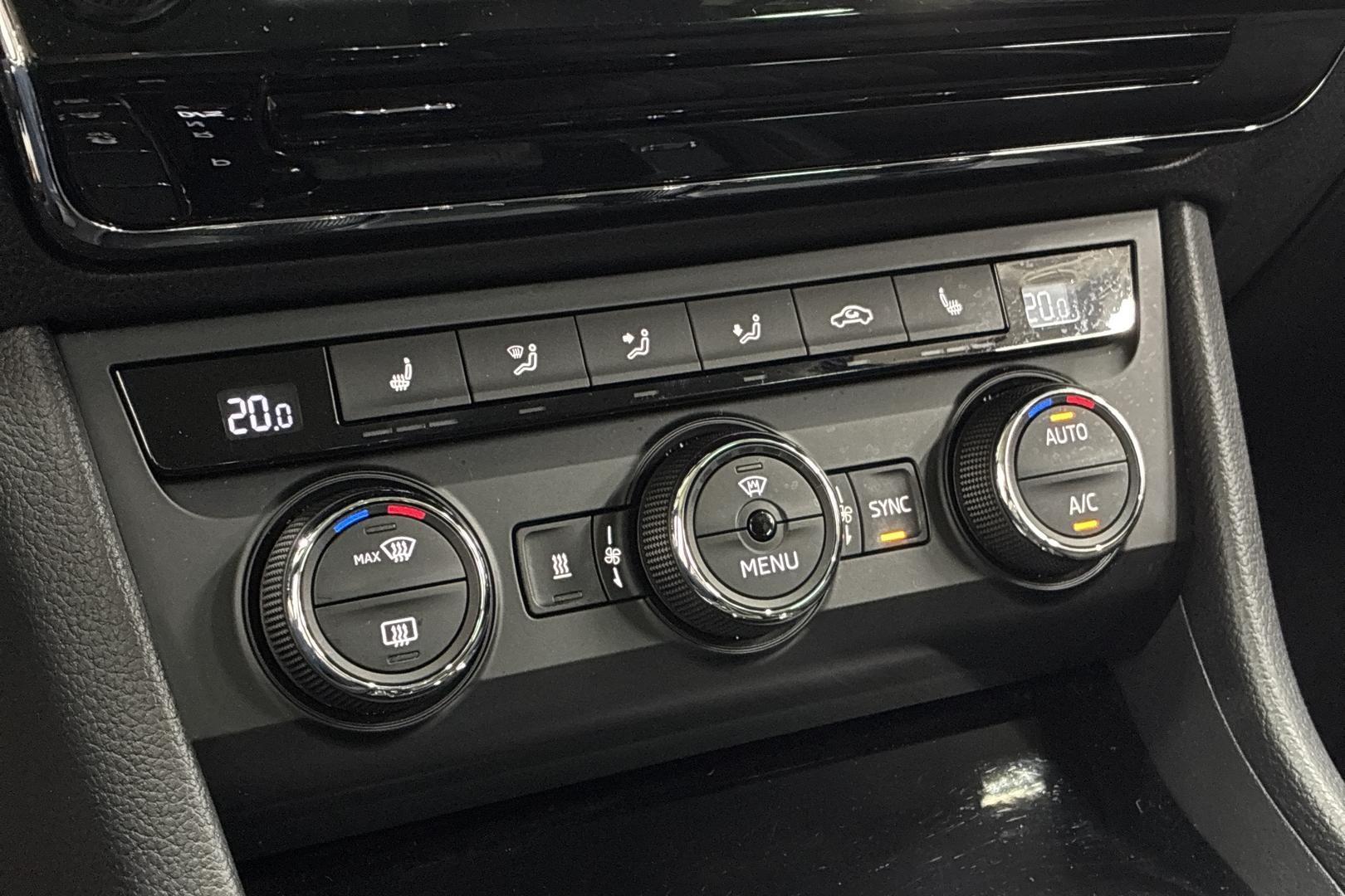SKODA SUPERB 27