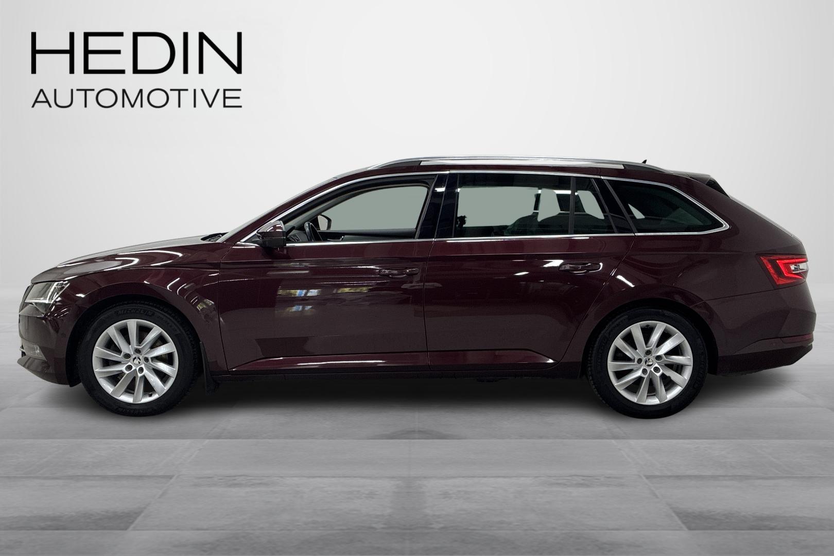 SKODA SUPERB 7