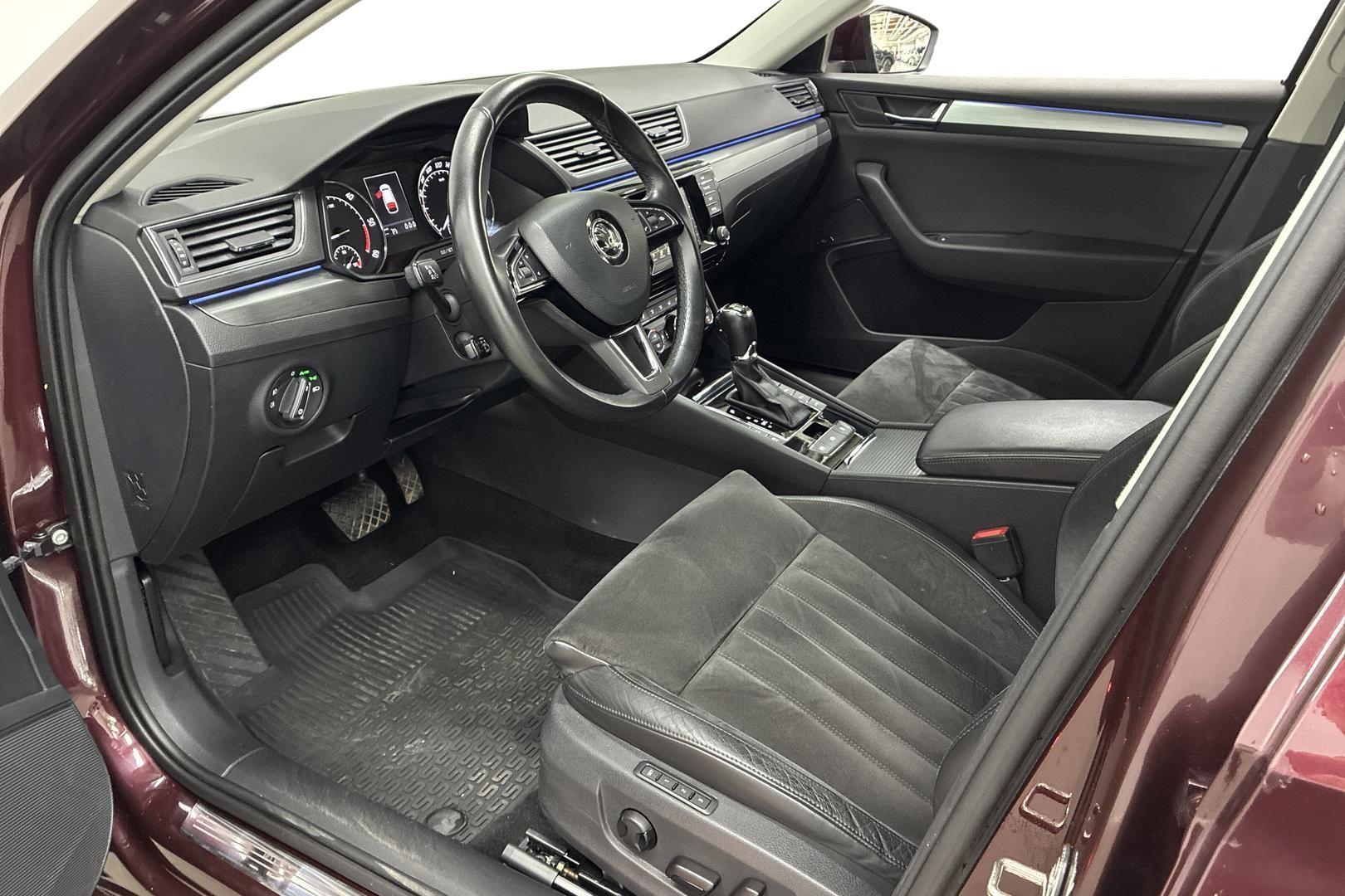 SKODA SUPERB 9