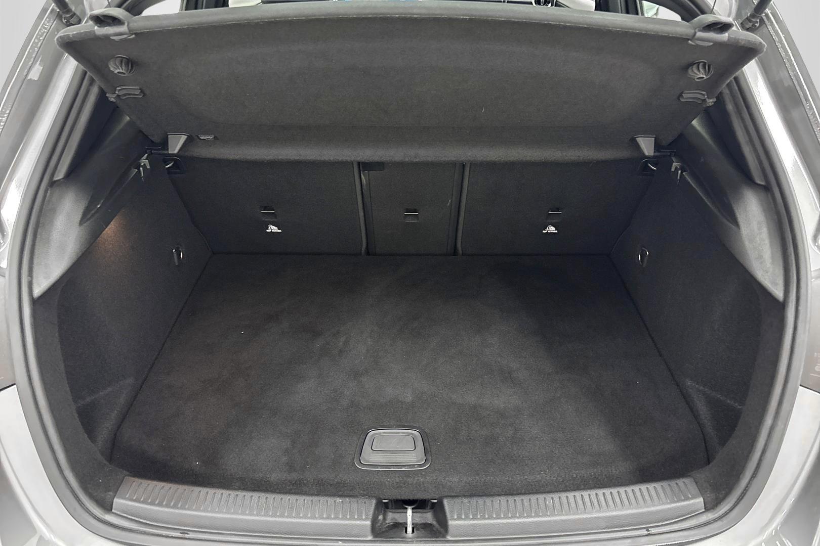 Mercedes-Benz A 2021