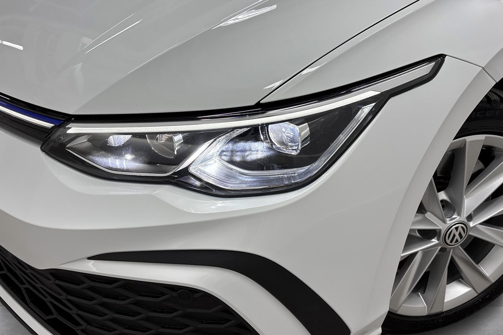 Volkswagen Golf 2021