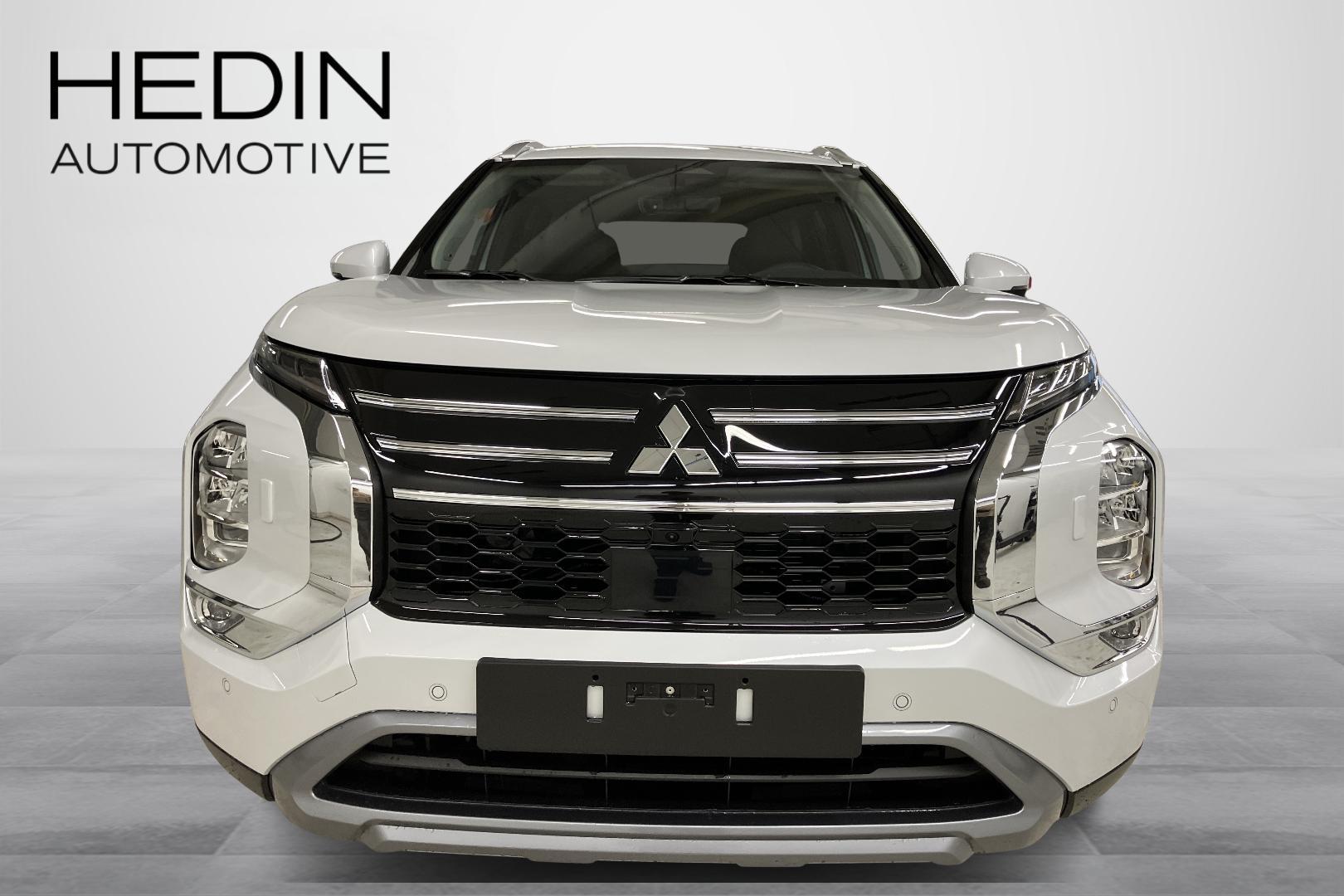 Mitsubishi Outlander 2025