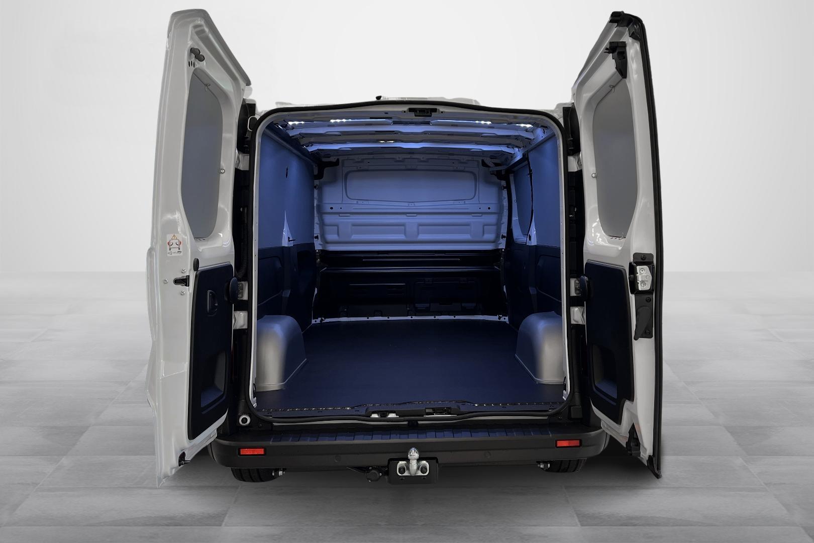 Nissan Primastar 2025