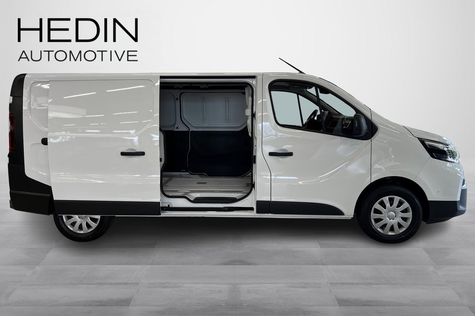 Nissan Primastar 2025