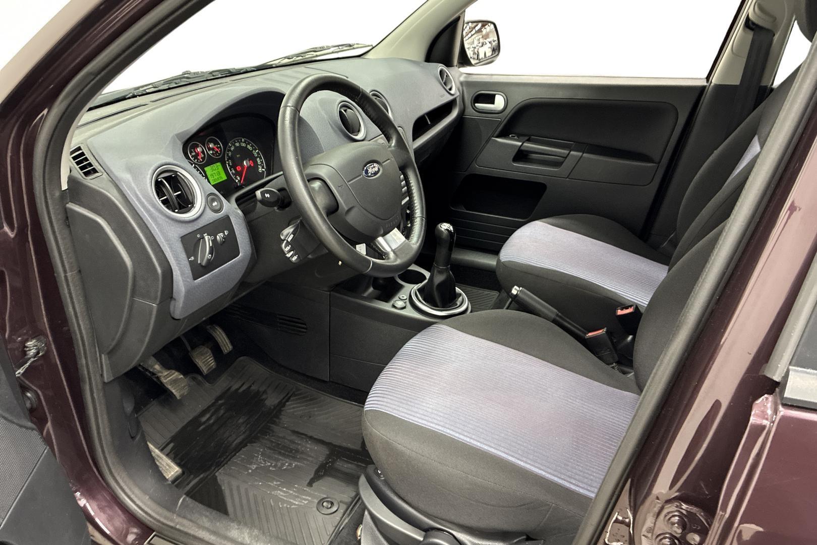 Ford Fusion 2011