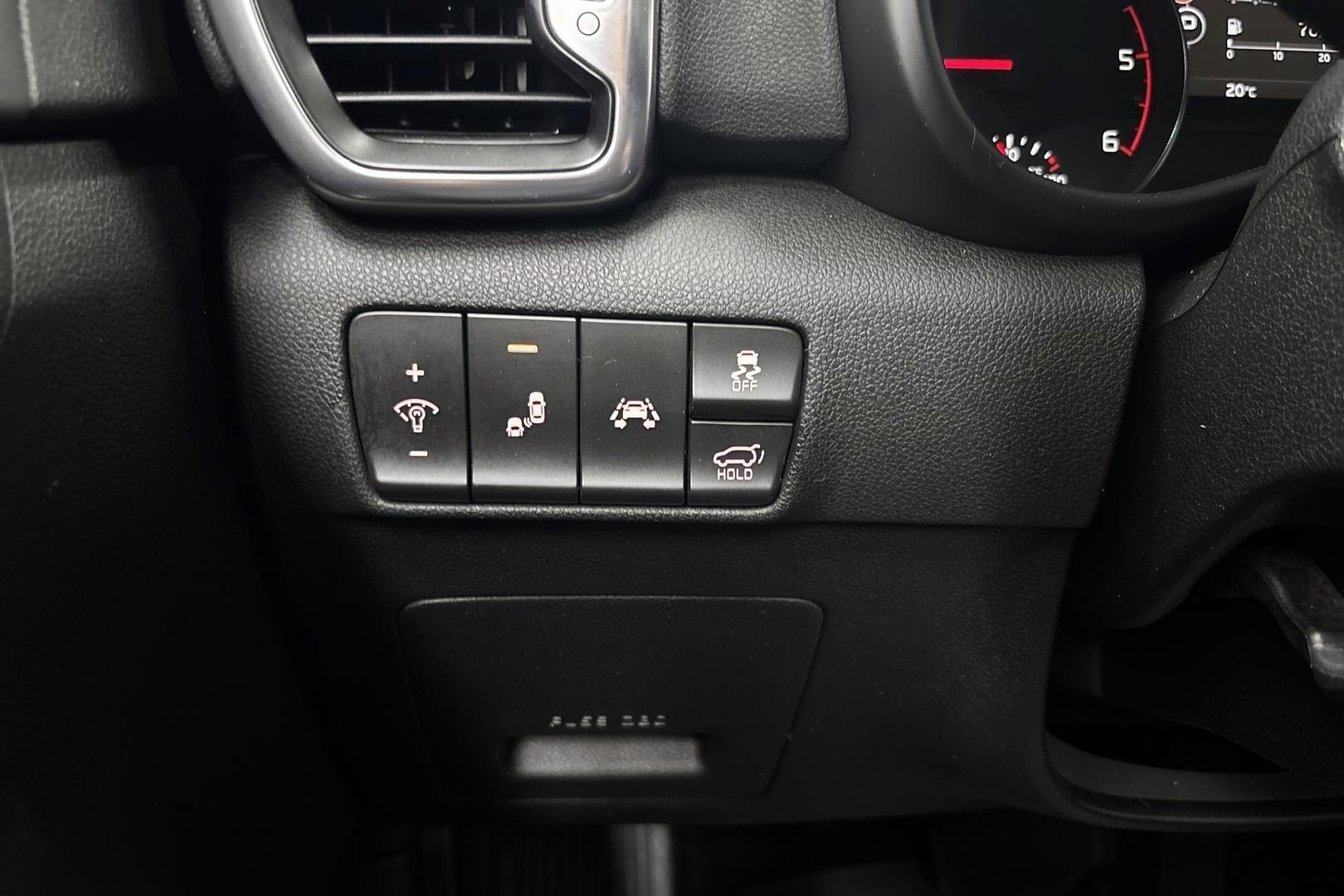 KIA SPORTAGE 17