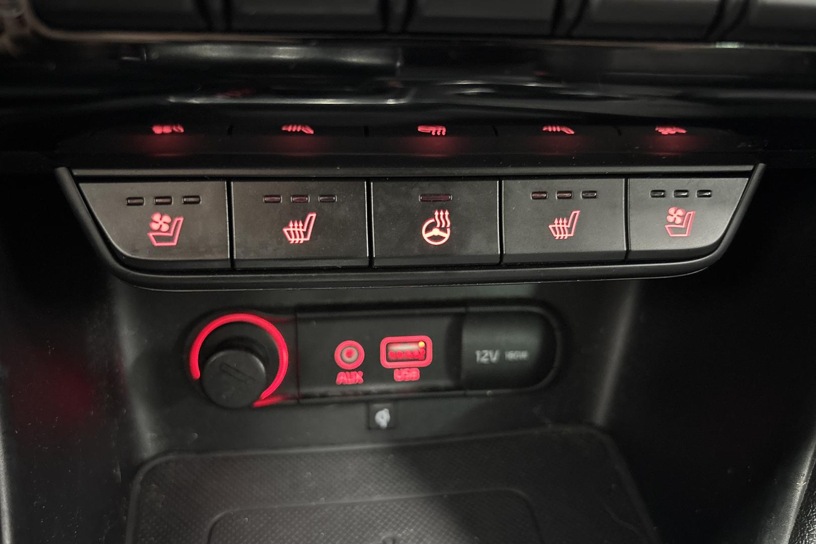 KIA SPORTAGE 26
