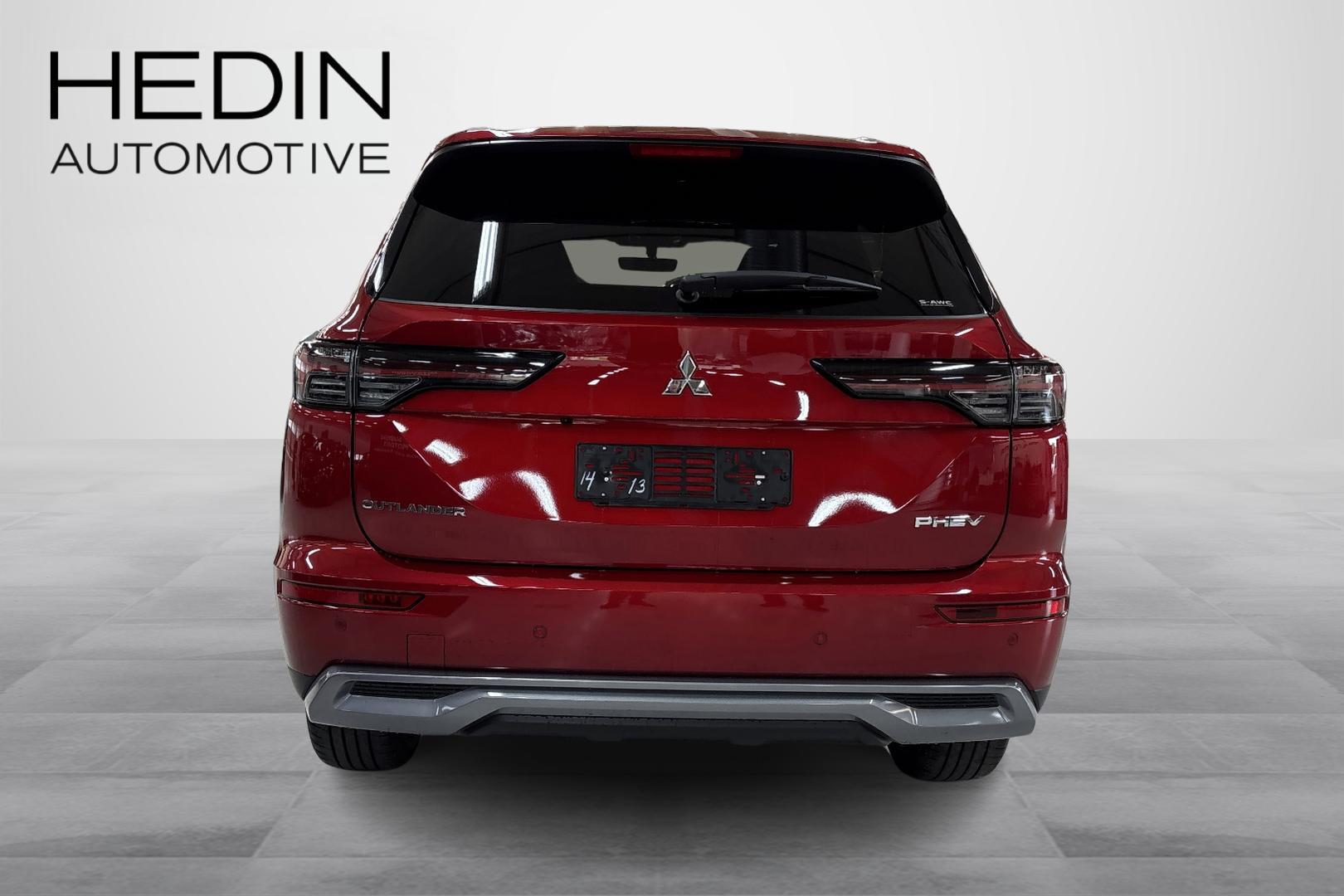 MITSUBISHI OUTLANDER 2026