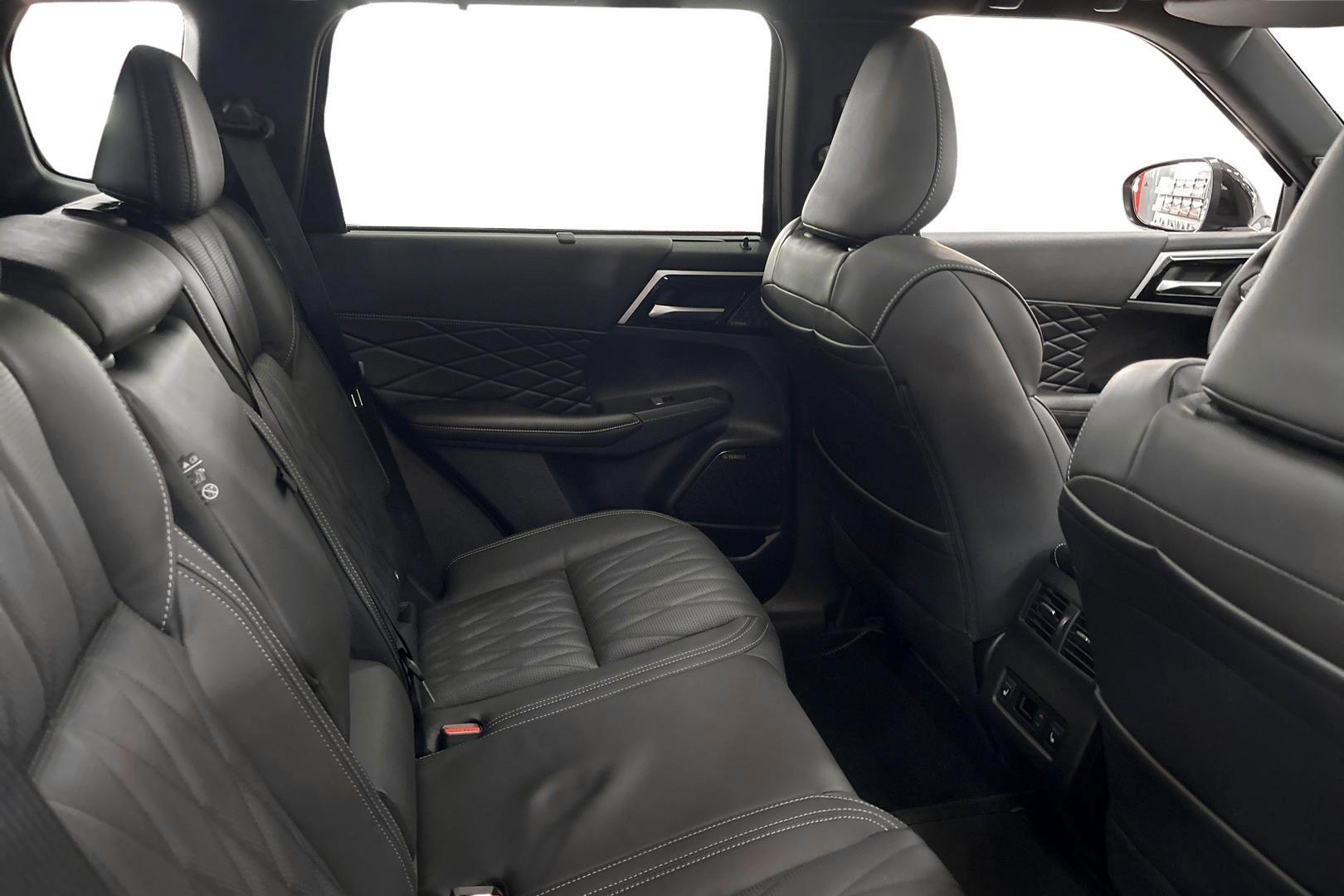 Mitsubishi Outlander 2026