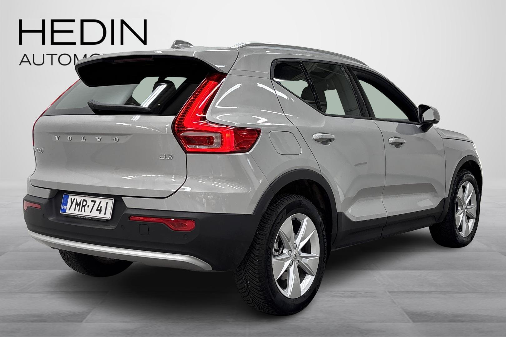 Volvo XC40 2024