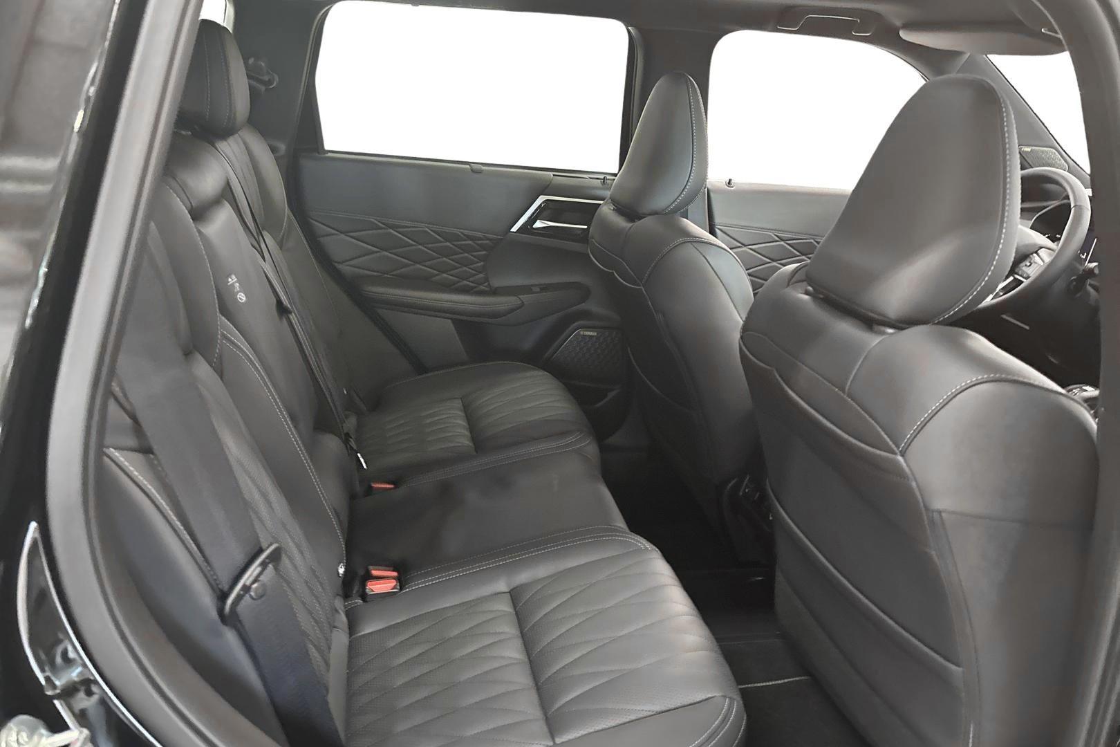 Mitsubishi Outlander 2026