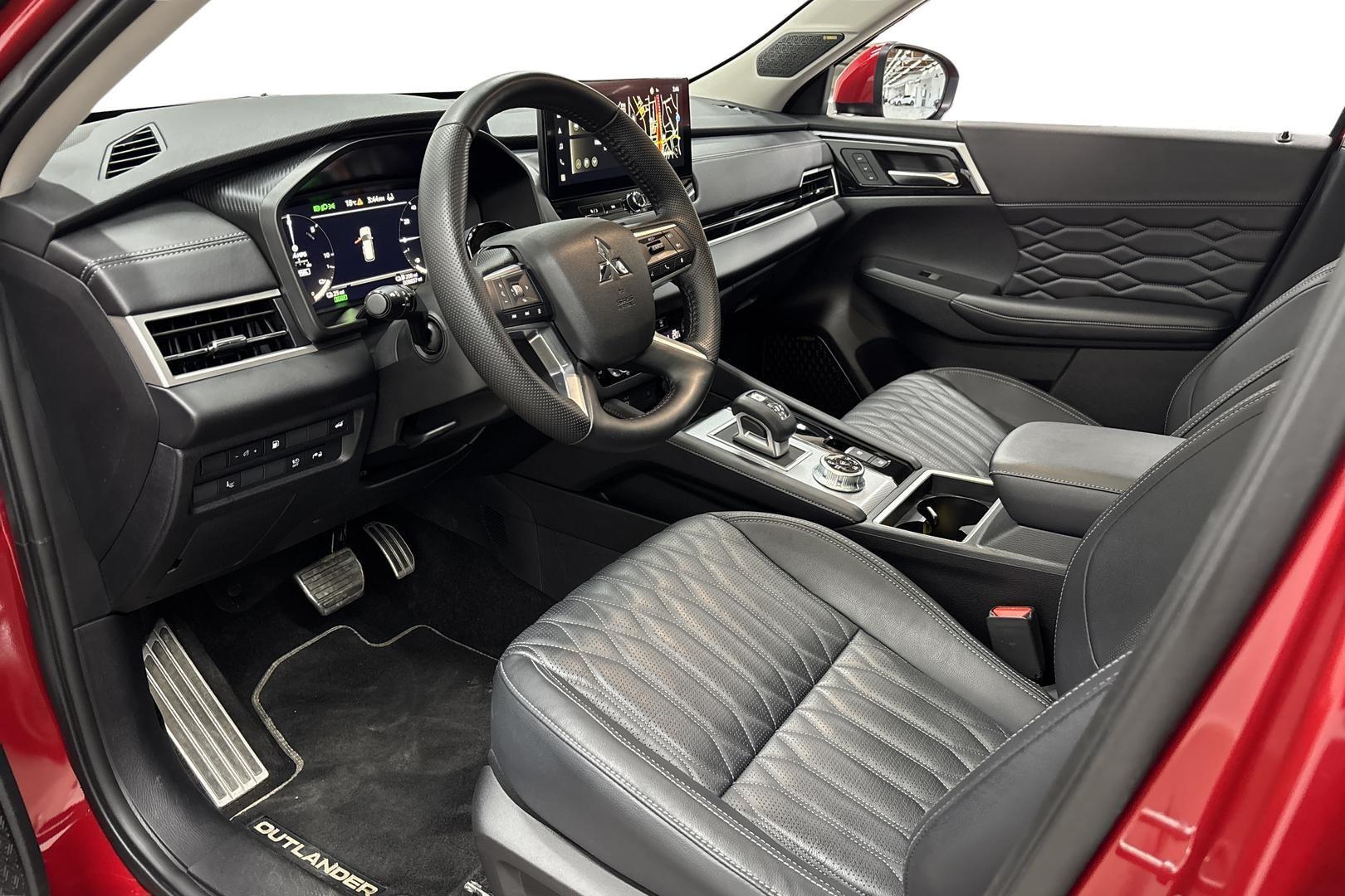 Mitsubishi Outlander 2025