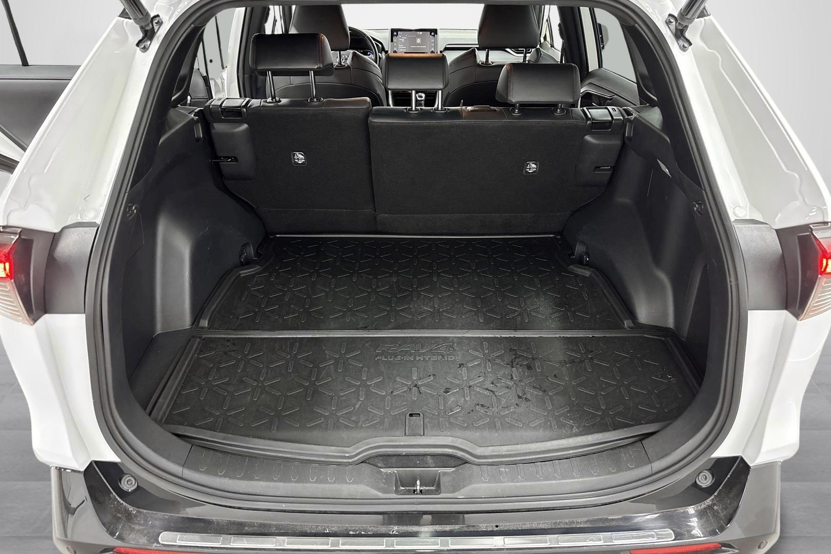 TOYOTA RAV4 Plug-in 2021