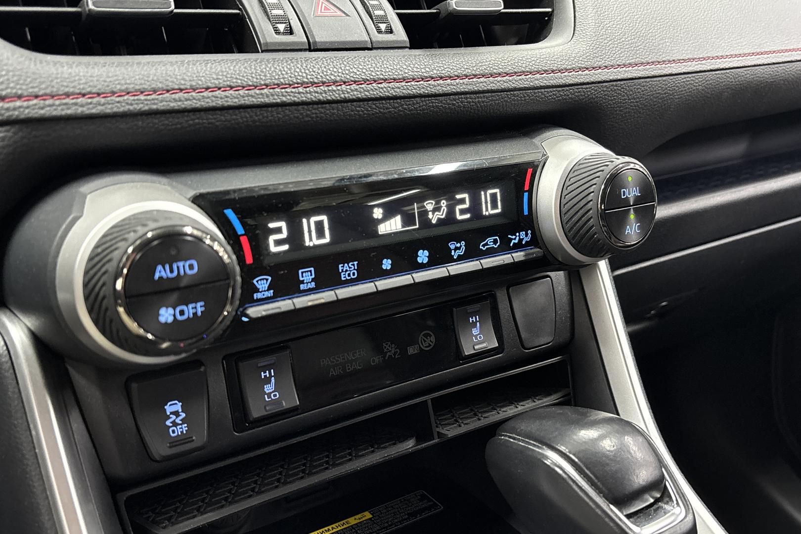 TOYOTA RAV4 Plug-in 2021