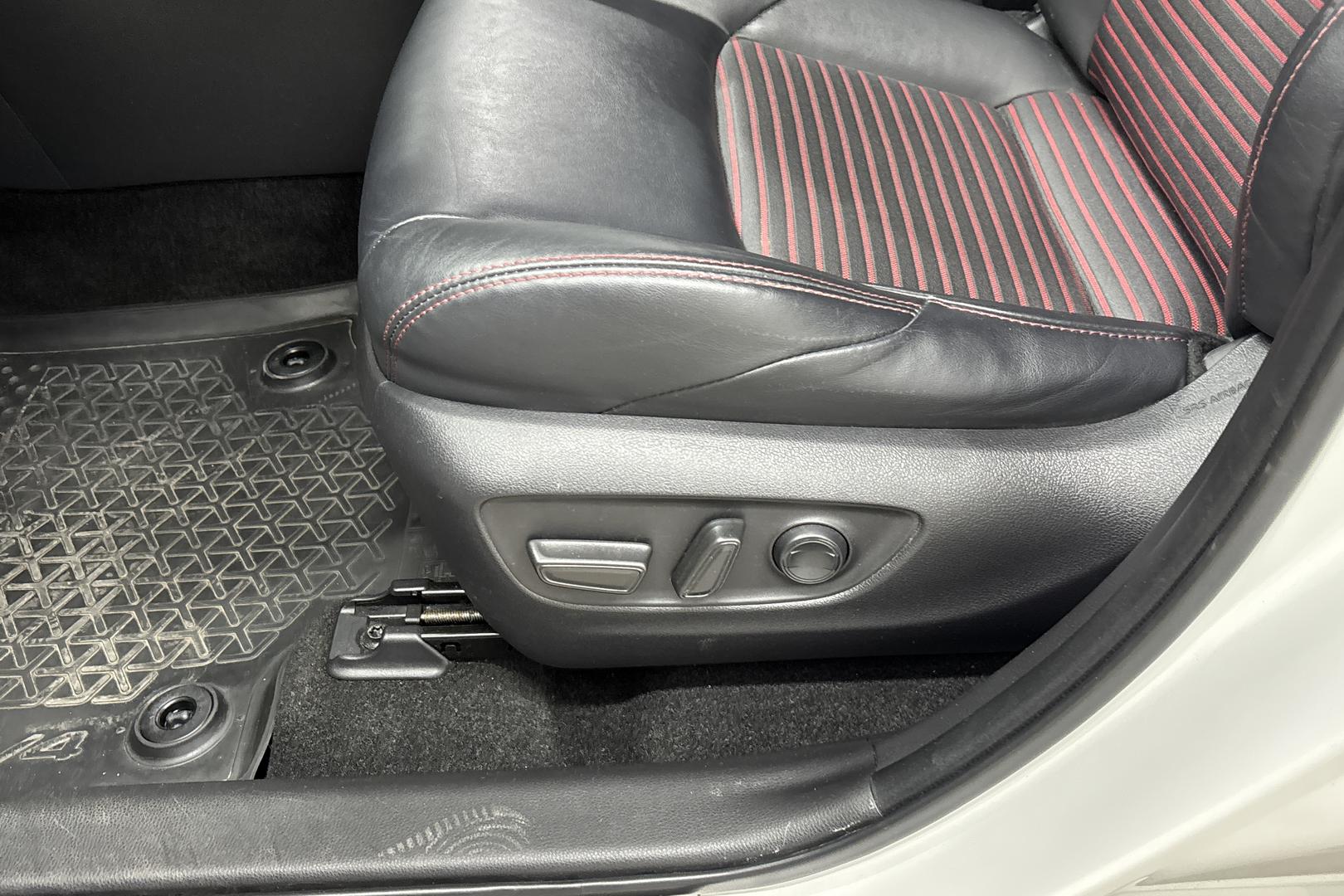 TOYOTA RAV4 Plug-in 2021