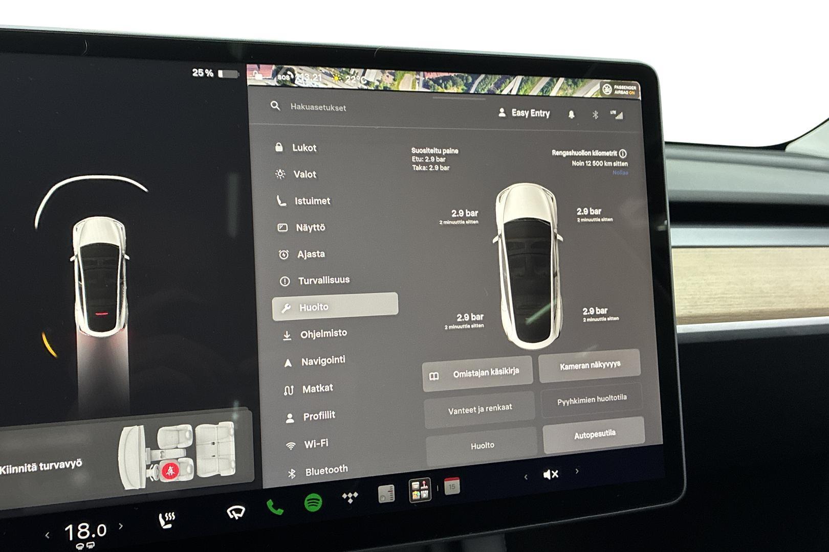 Tesla Model Y 19