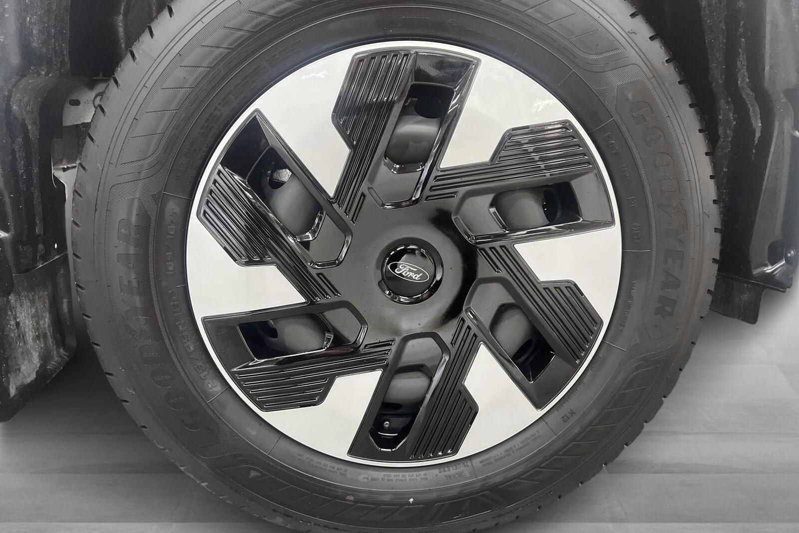 Ford Transit Custom 2025