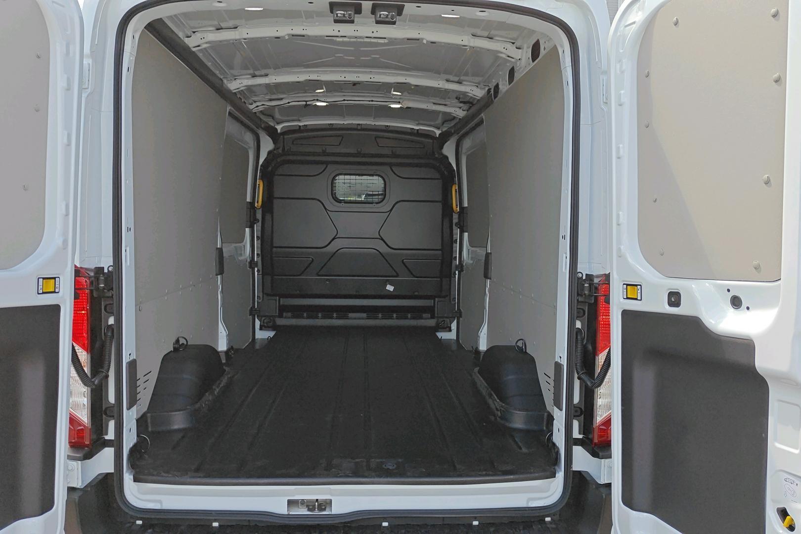 Ford Transit 2025