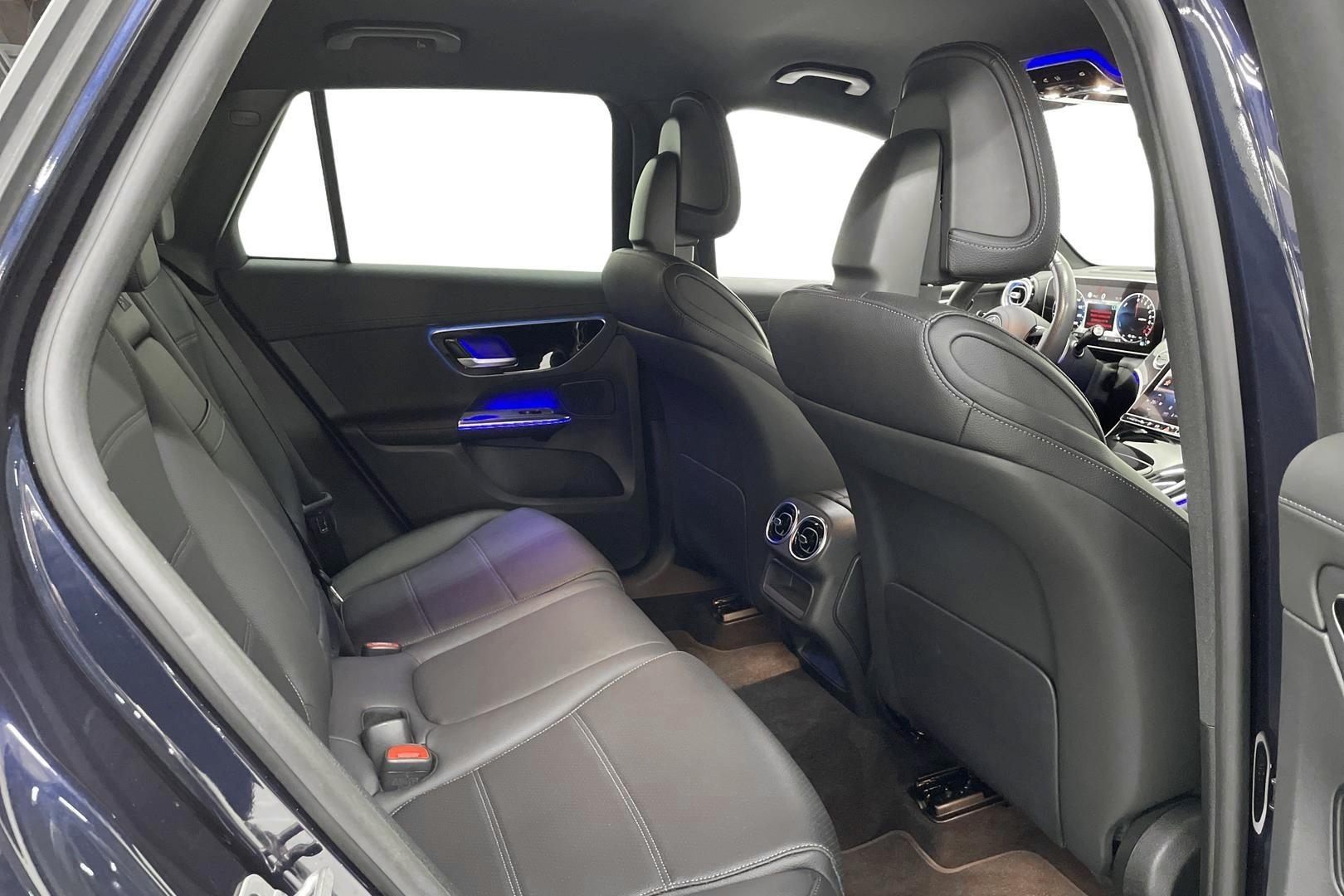 Mercedes-Benz GLC 2023