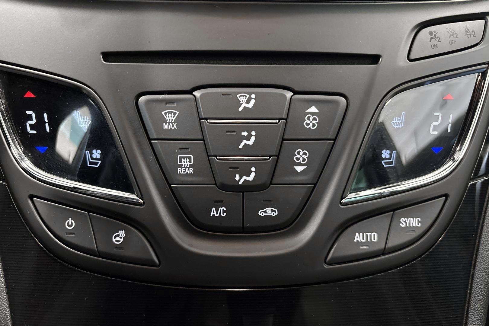 OPEL INSIGNIA 2016