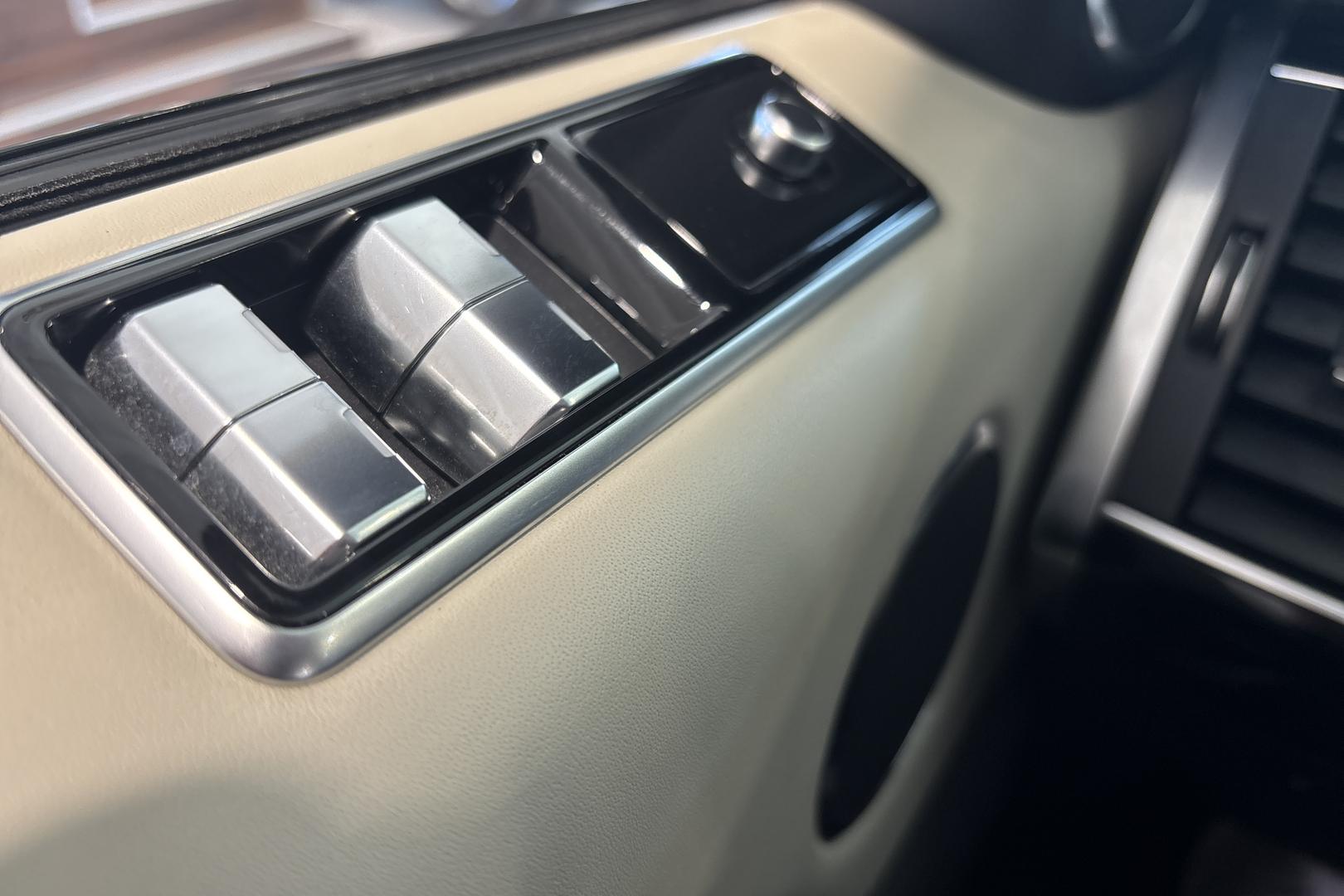 LAND ROVER RANGE ROVER SPORT 2019