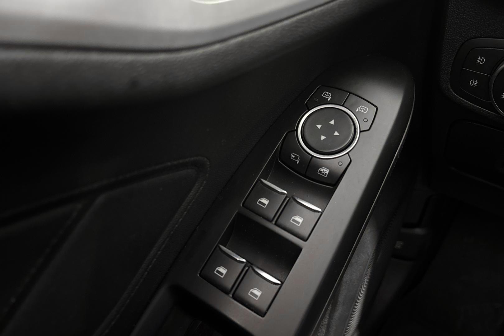 FORD FOCUS 2019