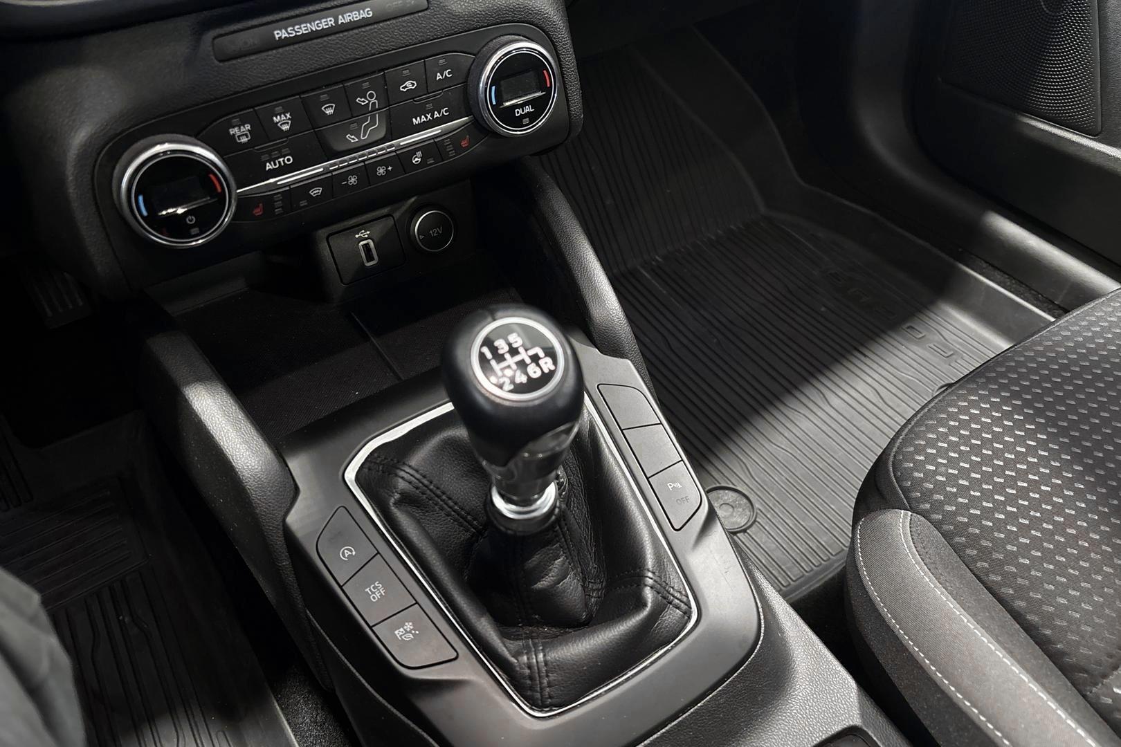 FORD FOCUS 2019