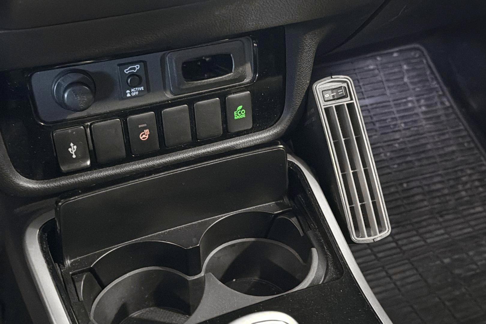 MITSUBISHI Outlander PHEV 2019