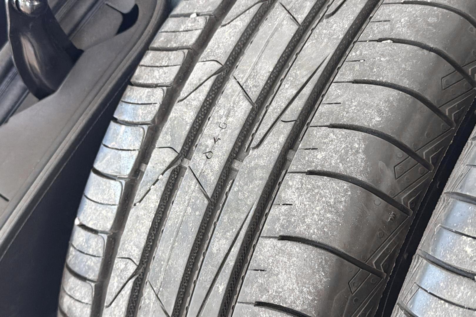 MITSUBISHI Outlander PHEV 2019