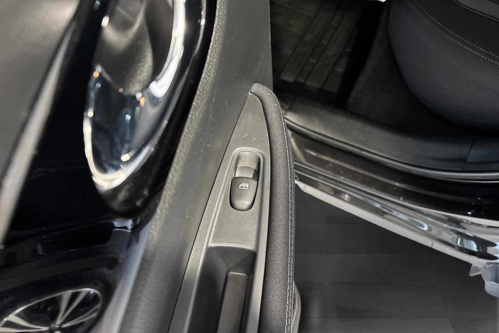 NISSAN Qashqai 2020