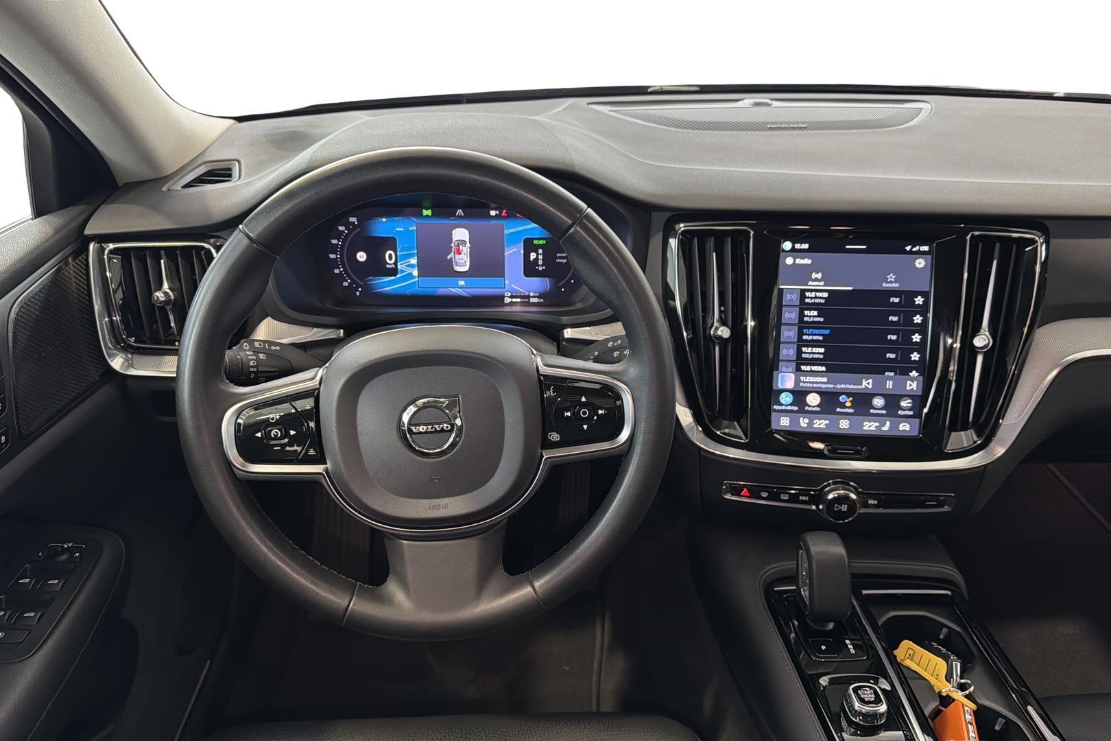 Volvo S60 2023