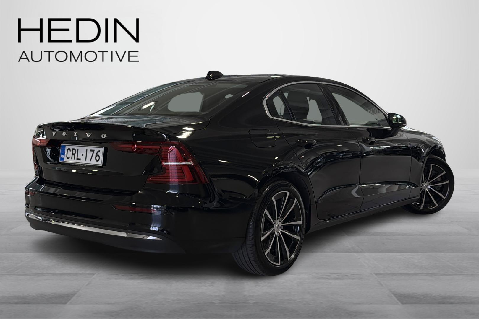 Volvo S60 2023