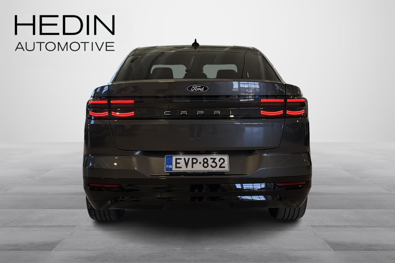FORD CAPRI 2026