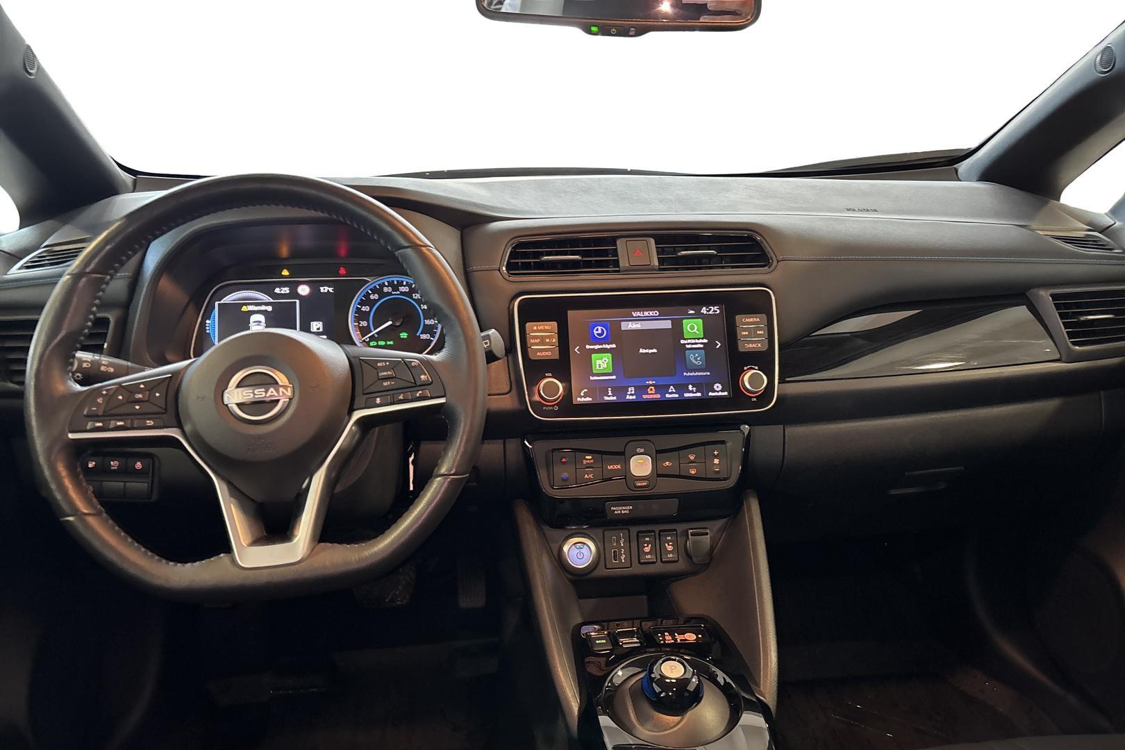 NISSAN Leaf 2023