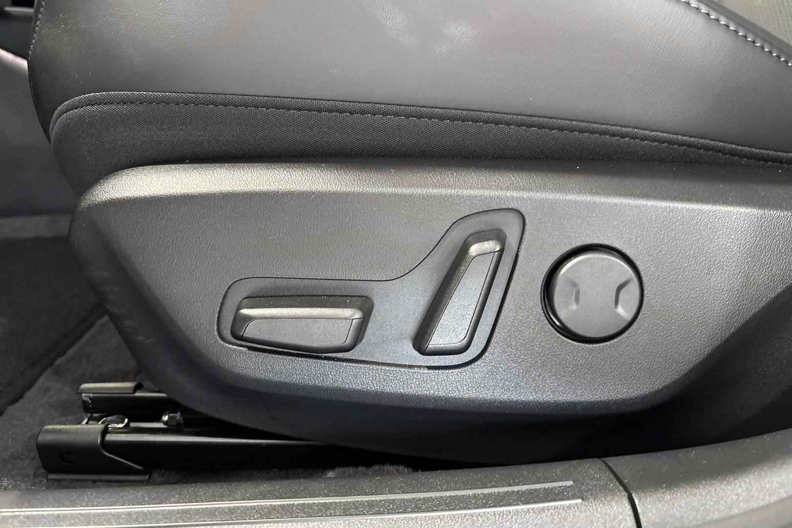 Kia EV4 23