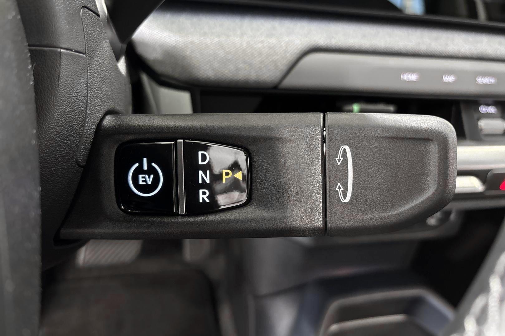 Kia EV4 28